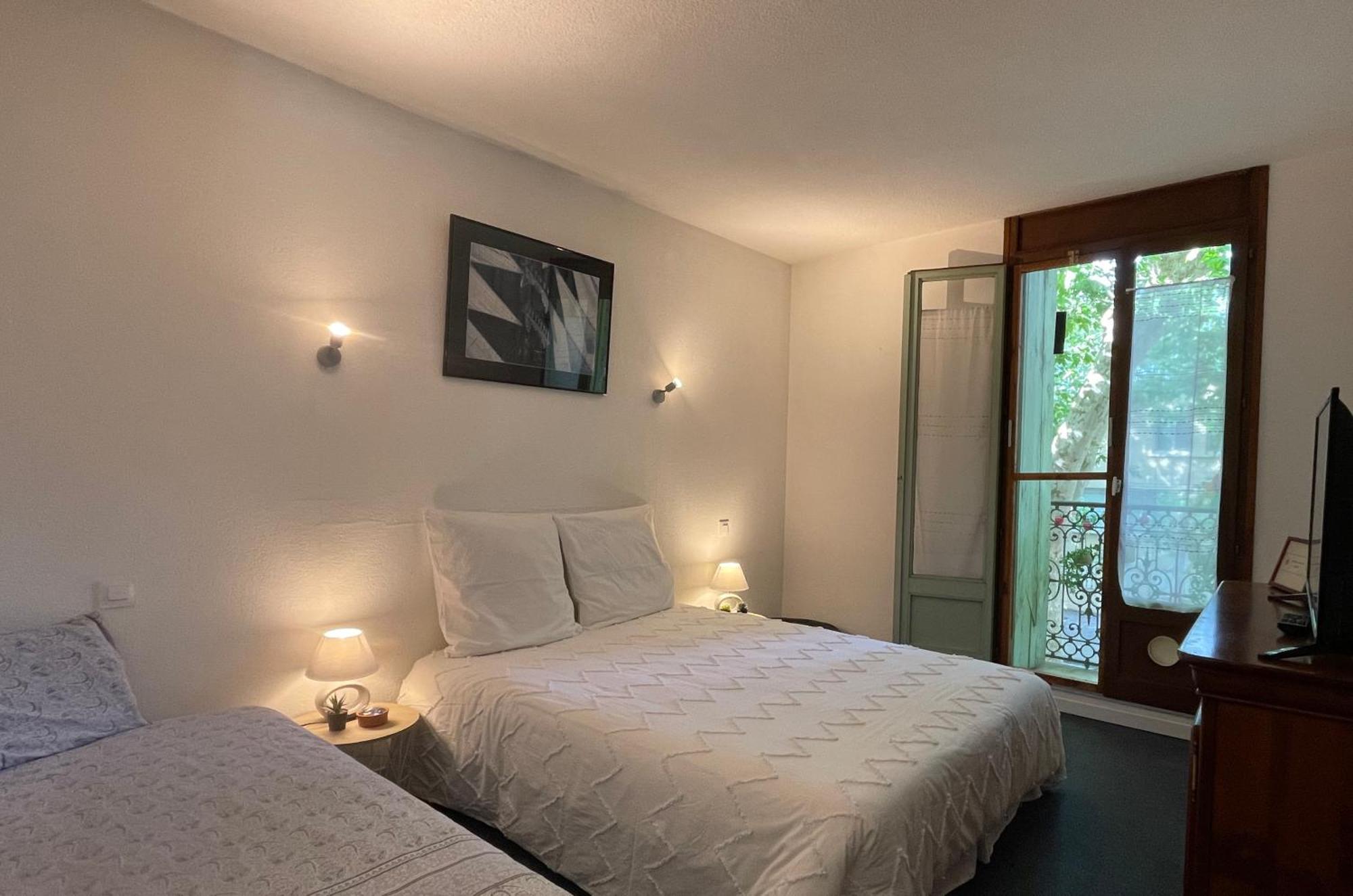 Résidence Adèle - Chambres d'Hôtes Agde Esterno foto